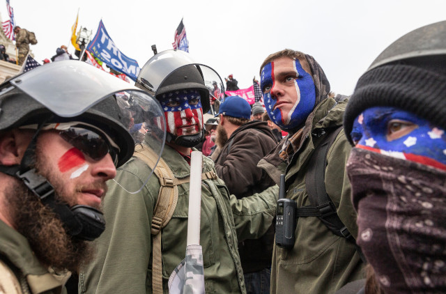 ‘What The Hell’s Going On Here?’ Tucker Carlson SHREDS Ted Cruz For Branding Capitol Riot A ‘Violent Terrorist Attack’