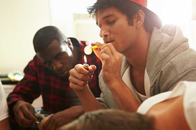 Biden Regime To Pay For Crack Pipe Distribution To Advance ‘Racial Equity’