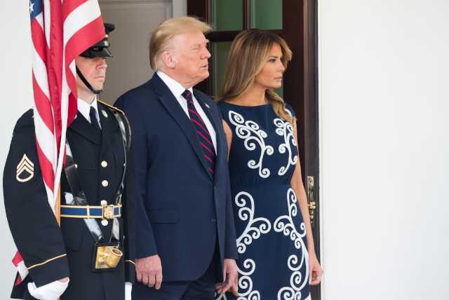 White House Press Secretary Reveals Fascinating Details About Secret Letter Trump Left For Biden