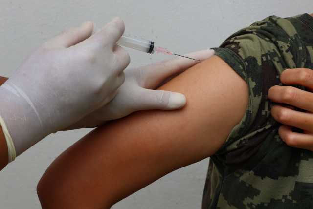 U.S. Army Surgeon: Top Brass Ordered Silence On Vaccine Injuries