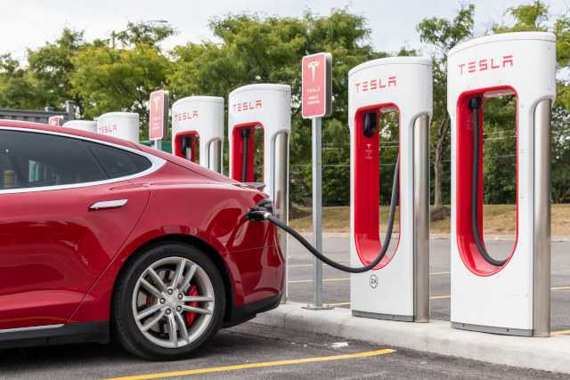 WTH? Joe Biden Just Said We Can Beat Putin By Transforming Economy To Run On $56,000 Electric Cars