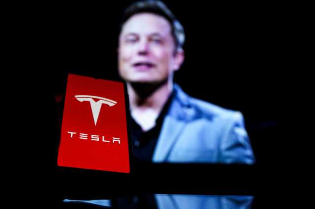 Unstoppable! Elon Musk Locks Twitter Execs Down In Sunday Meeting That Can Clear Way For Takeover