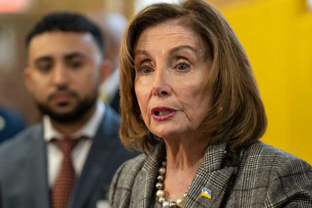 WATCH: Pelosi’s Brain Totally Breaks For 7 Seconds When Hit With Question